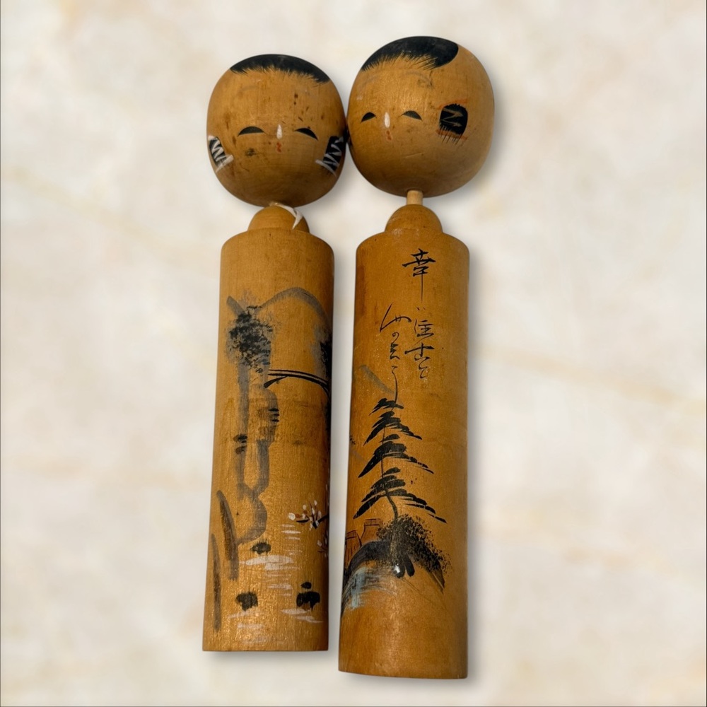 Traditional Vintage Estate Pair Of Hand Painted Kokeshi, Signed 1950s, 101C